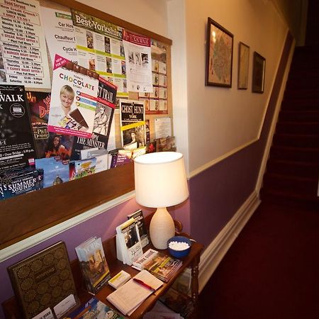 York Lodge Guesthouse Екстериор снимка